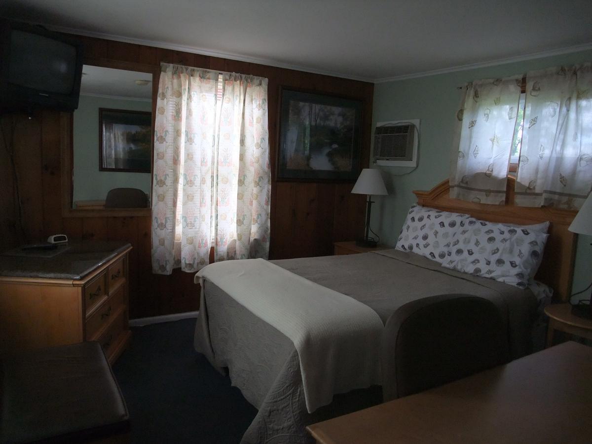 Hills Motor Court & Marina Motel Alexandria Bay Eksteriør bilde
