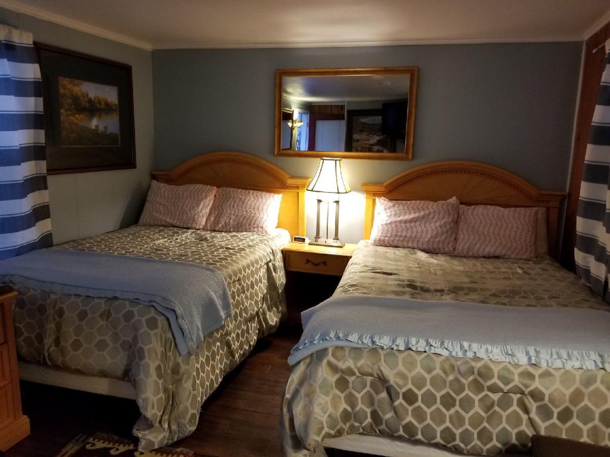 Hills Motor Court & Marina Motel Alexandria Bay Eksteriør bilde