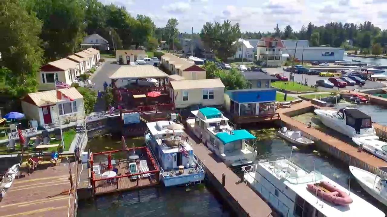 Hills Motor Court & Marina Motel Alexandria Bay Eksteriør bilde
